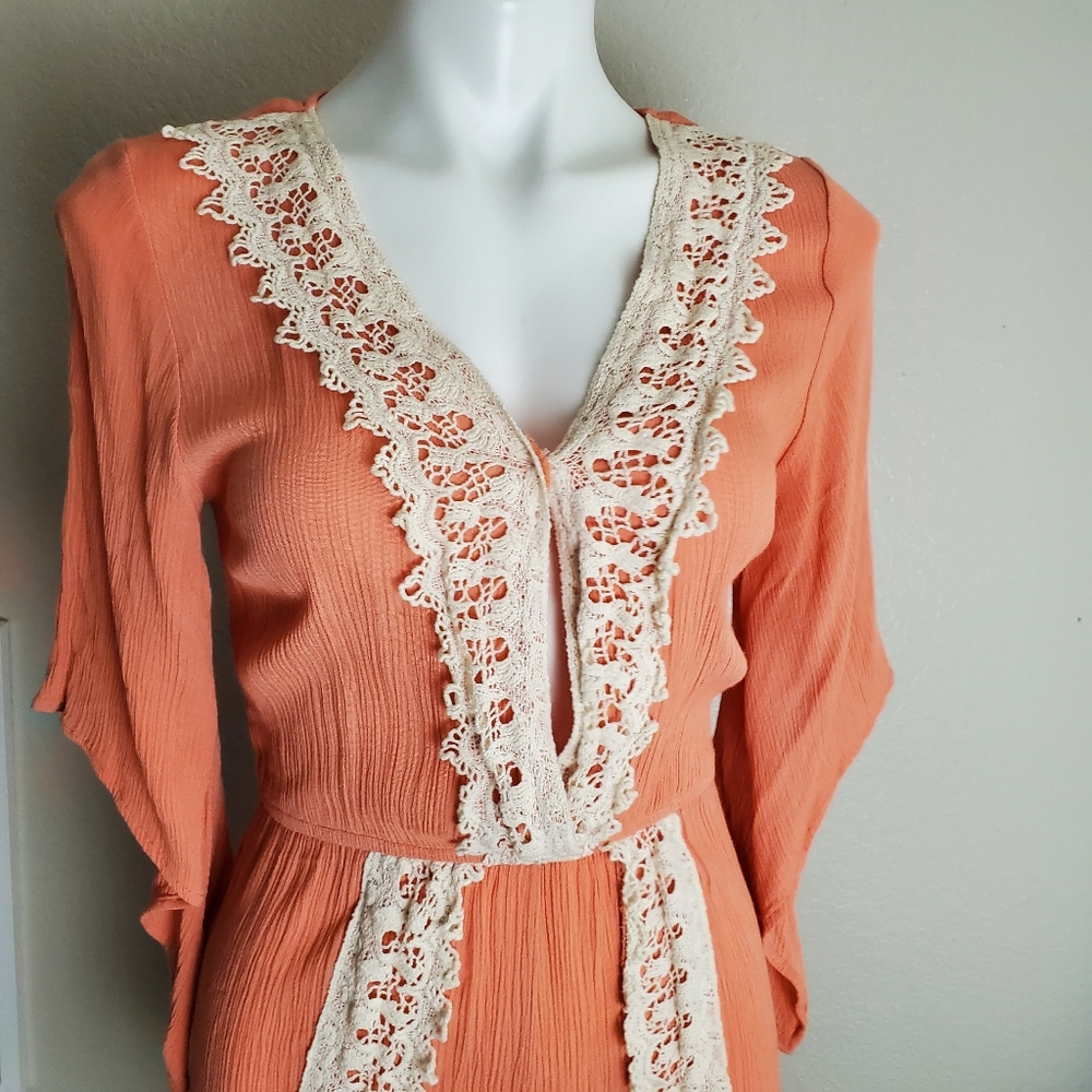 Rosette Romper - Picture 3 of 13